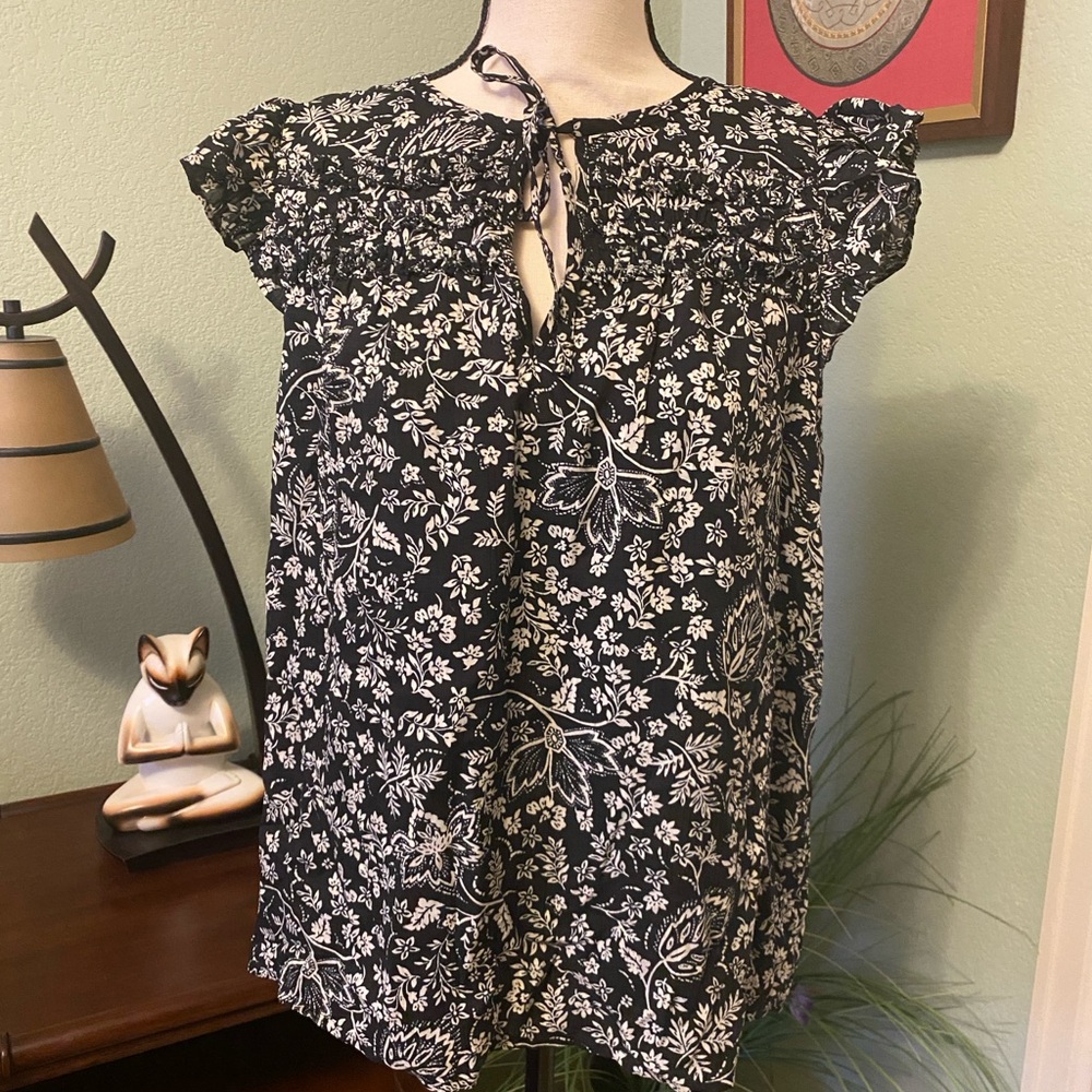 LOFT Black and Cream Floral Blouse NWOT